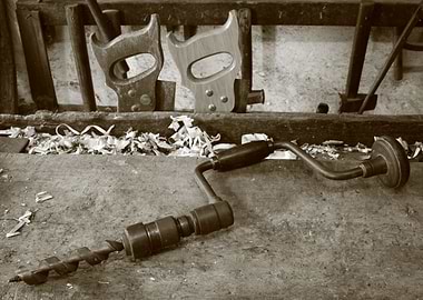 Carpentry tools