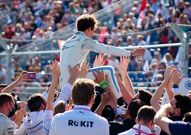 De Vries World Champion