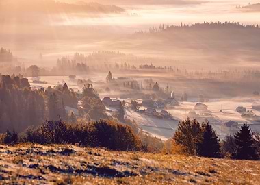 Autumn misty mountains