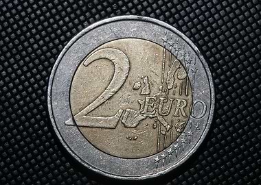 European 2 euro coin macro
