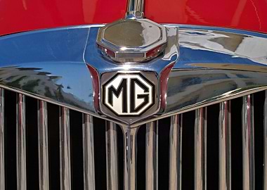 Classic MG front 02
