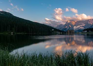 italy lake misurina sunset