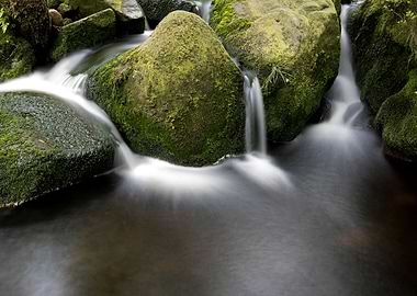 Water Streams Convergence