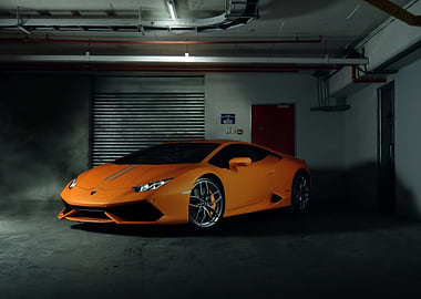 Orange Huracan