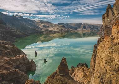 Unworldly Lake Owyhee