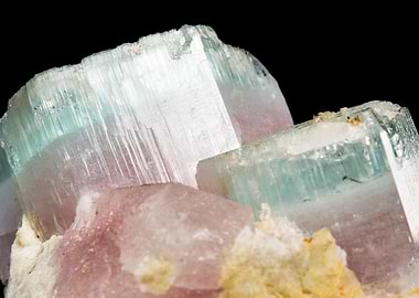 tourmaline mineral crystal