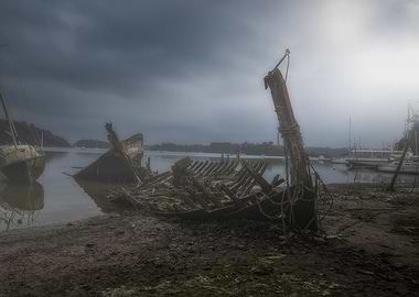 Bateau dans la brume
