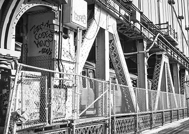 Manhattan Bridge Train