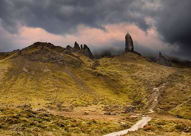 Clouds over Storr