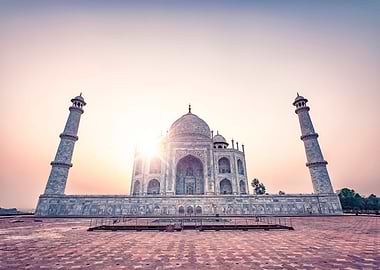 Morning in Taj
