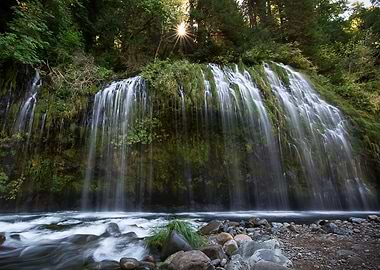 Mossbrae Falls