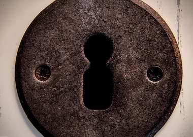 Keyhole macro mystery