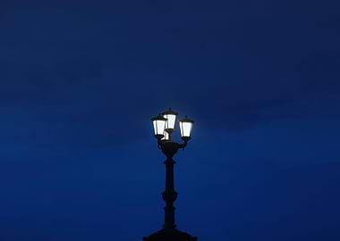 Lamppost sky night silhoue