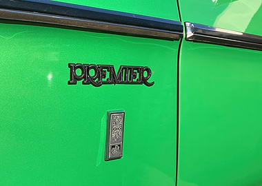 Vintage Cars Premier