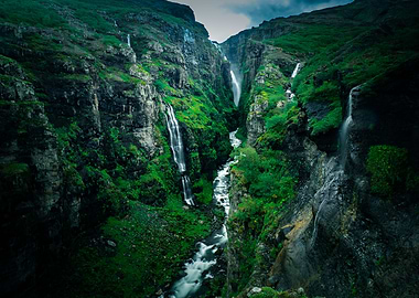 Glymur Waterfall