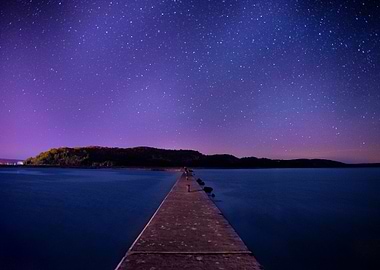Starry jetty