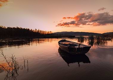 Sunset, reflection on lake