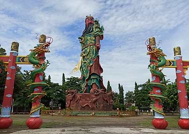 statue of god of war