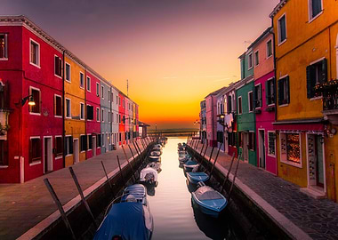 river side color house