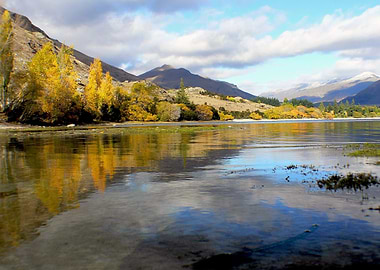 Mountains at Lake Forest