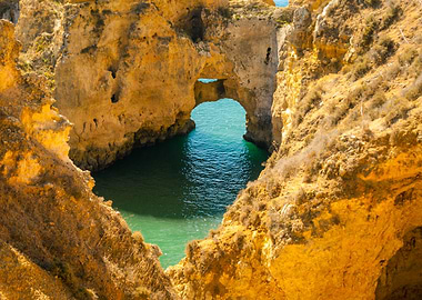 Ponta De Piedade III