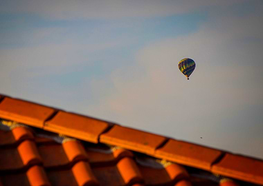 Hot air balloon