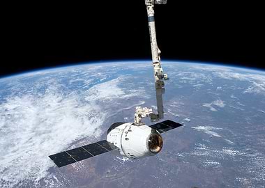 SpaceX Dragon Docking