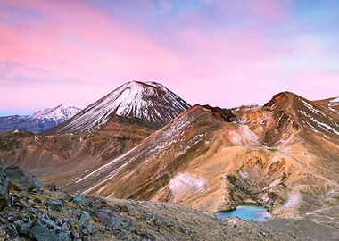 Tongariro crossing NZ