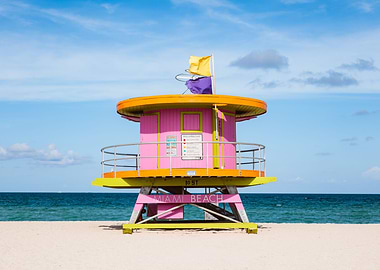 Pink lifeguard tower Miami