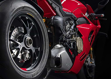 PANIGALE V4S REAR SHOT