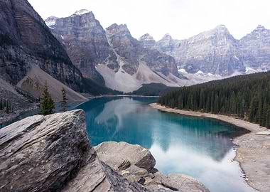 Moraine lake
