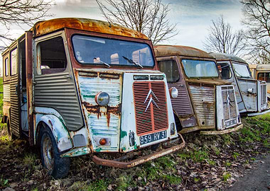 Dull old rusty vans