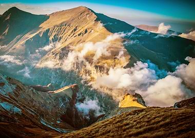 BEAUTIFUL MOUNTAIN VIEW IN