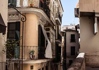 Old facade city vintage