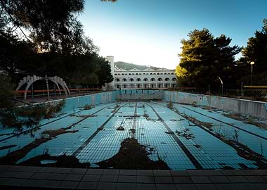 Abandoned hotel school