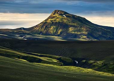 Icelandic Mountains