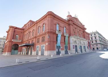 Petruzzelli theatre angled