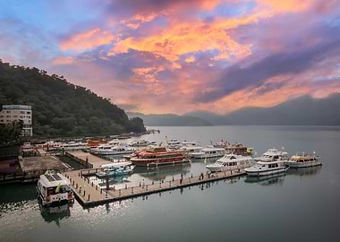 Oil Painting Sun Moon Lake