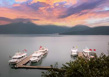Oil Painting Sun Moon Lake