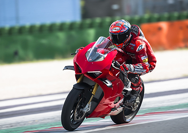 PANIGALE V4 TRACK ACTION