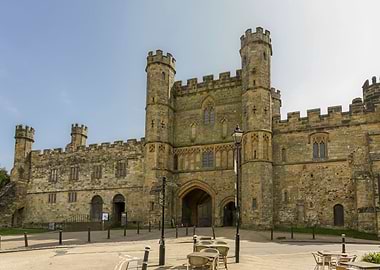 Battle Abbey frontage