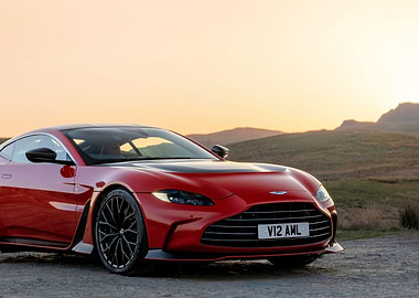 Aston MArtin V12 Vantage