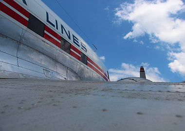 Swiss Air Lines wing