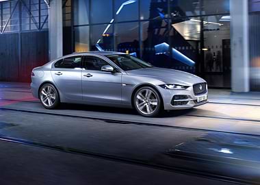 Jaguar xe d180 hse