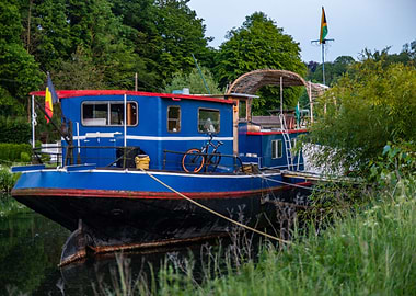 Belgian blue boat