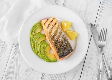 Fried salmon with avocado