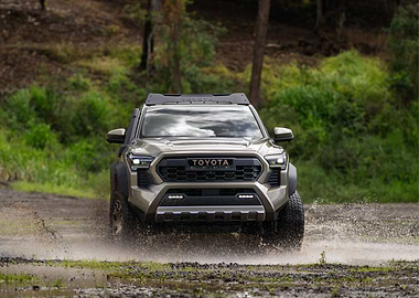 TACOMA TRAILHUNTER 2024