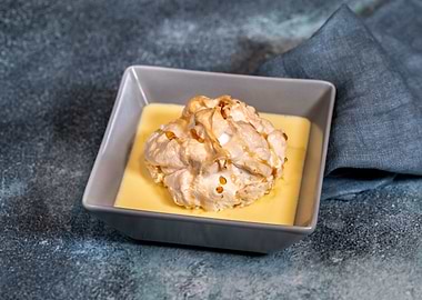 Floating island dessert