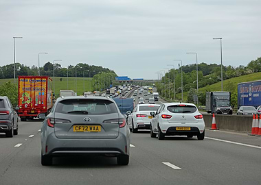 London M 25 national road