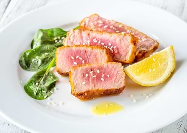 Sliced tuna steak